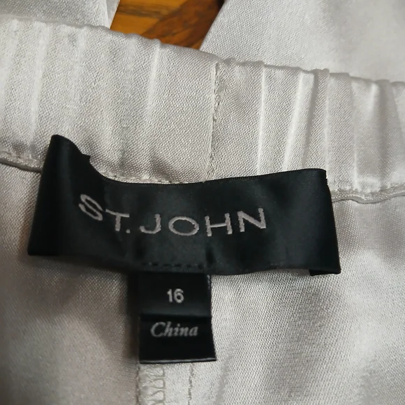 St. John Silver Gray Wide Leg Pants - Picture 5 of 12